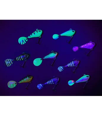 Colors under the UV light